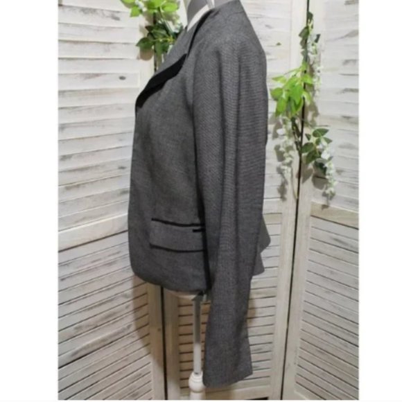 Calvin Klein black/white blazer (359)🦋 - Picture 4 of 7